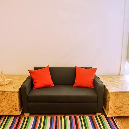 Διαμέρισμα Train *